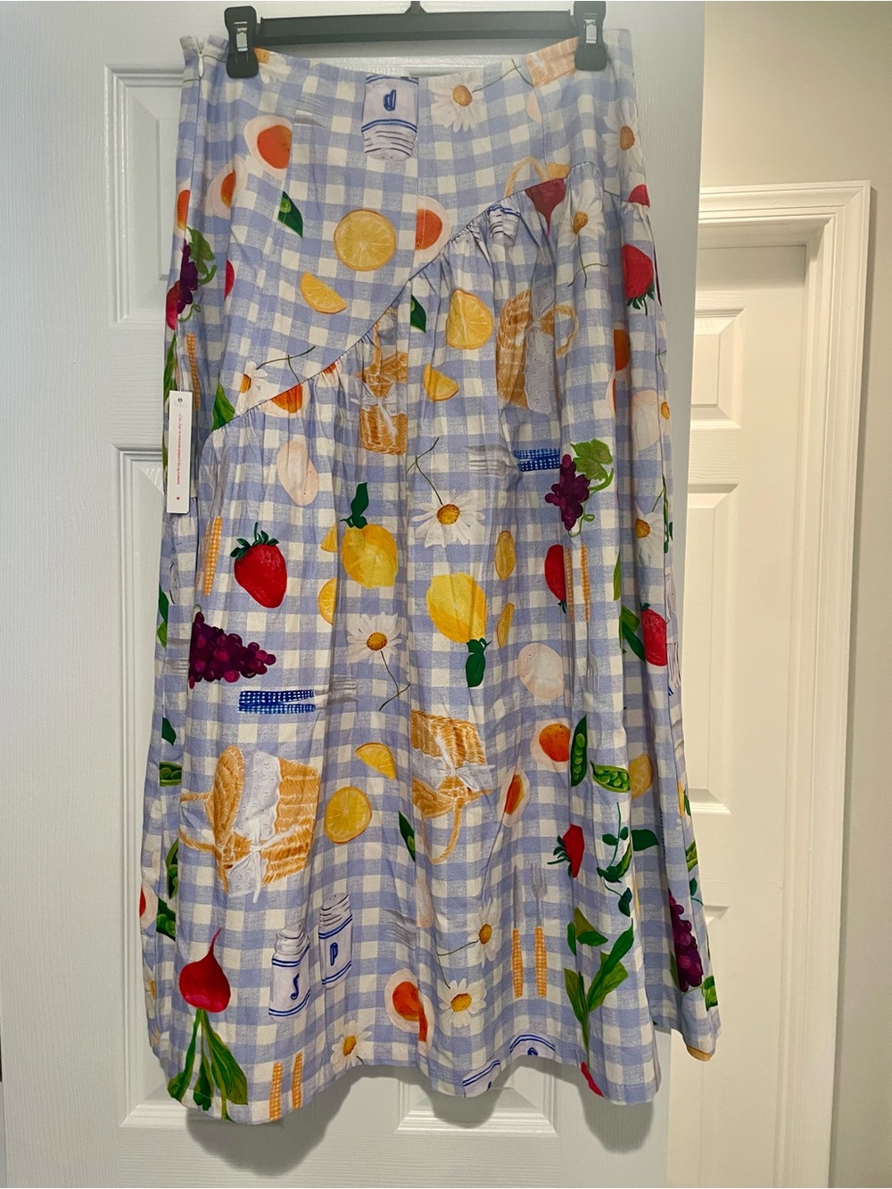 Lisa Says Gah Picnic Alfresco Maeve Midi Skirt - Picture 2 of 5